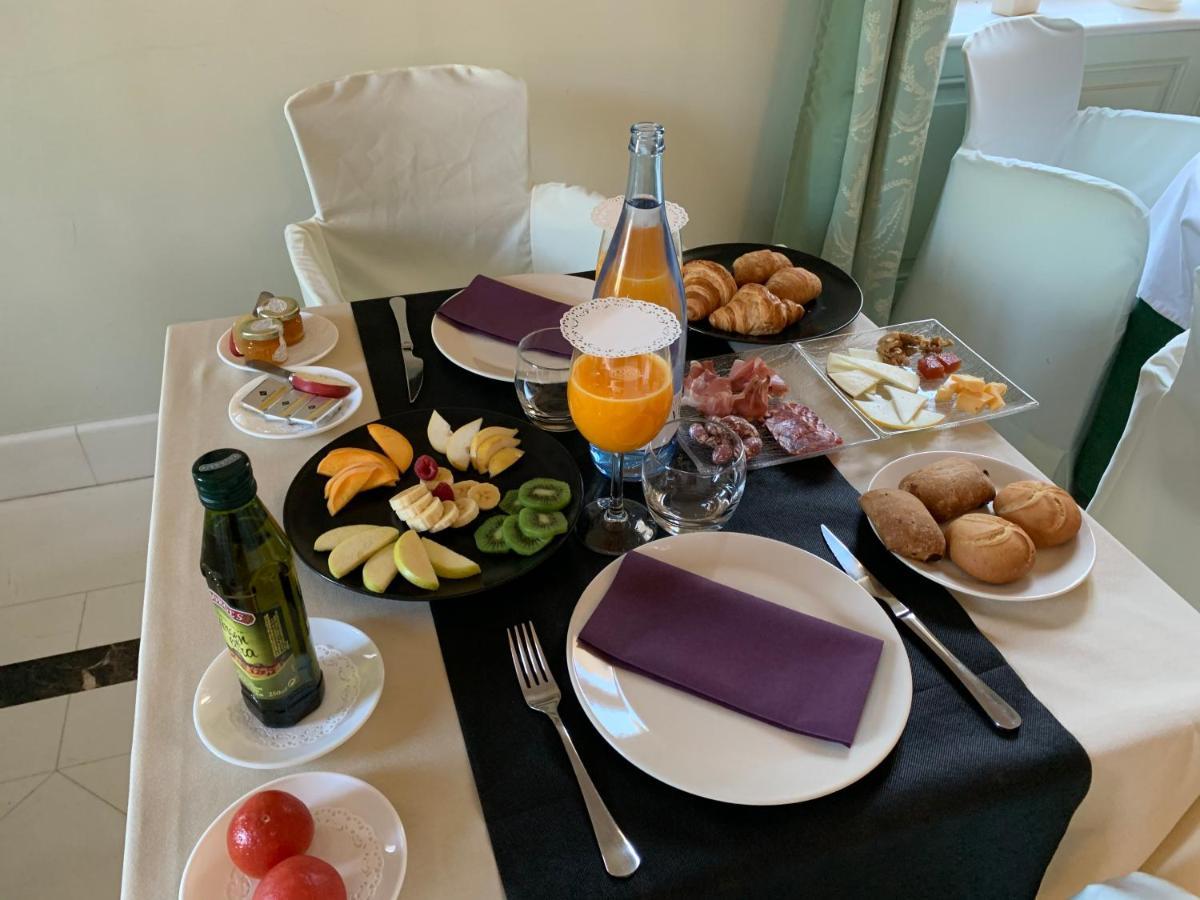 Hotel Boutique Edelweiss La Garriga (Adults Only) Екстериор снимка